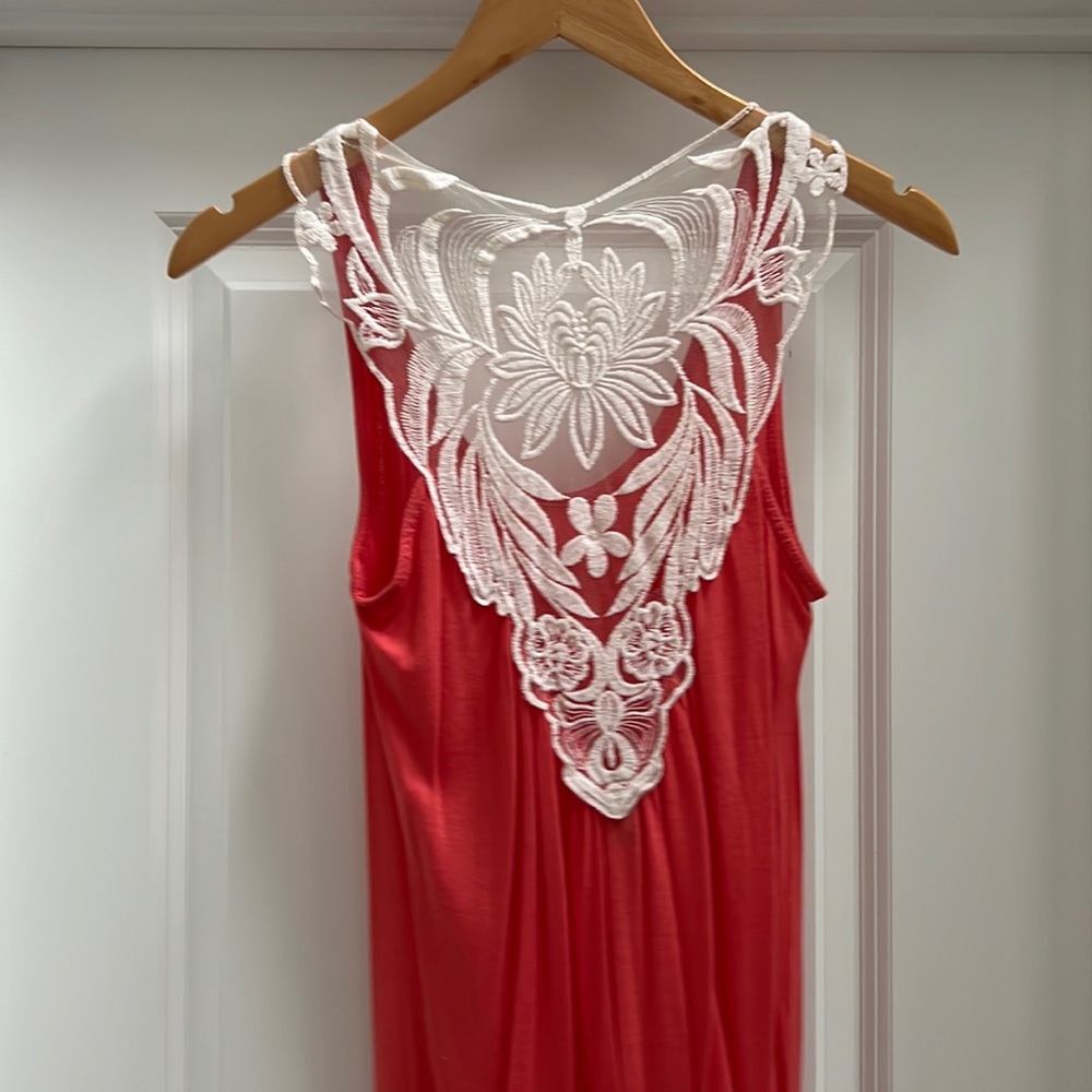 Lace tank top - Small/ Medium
